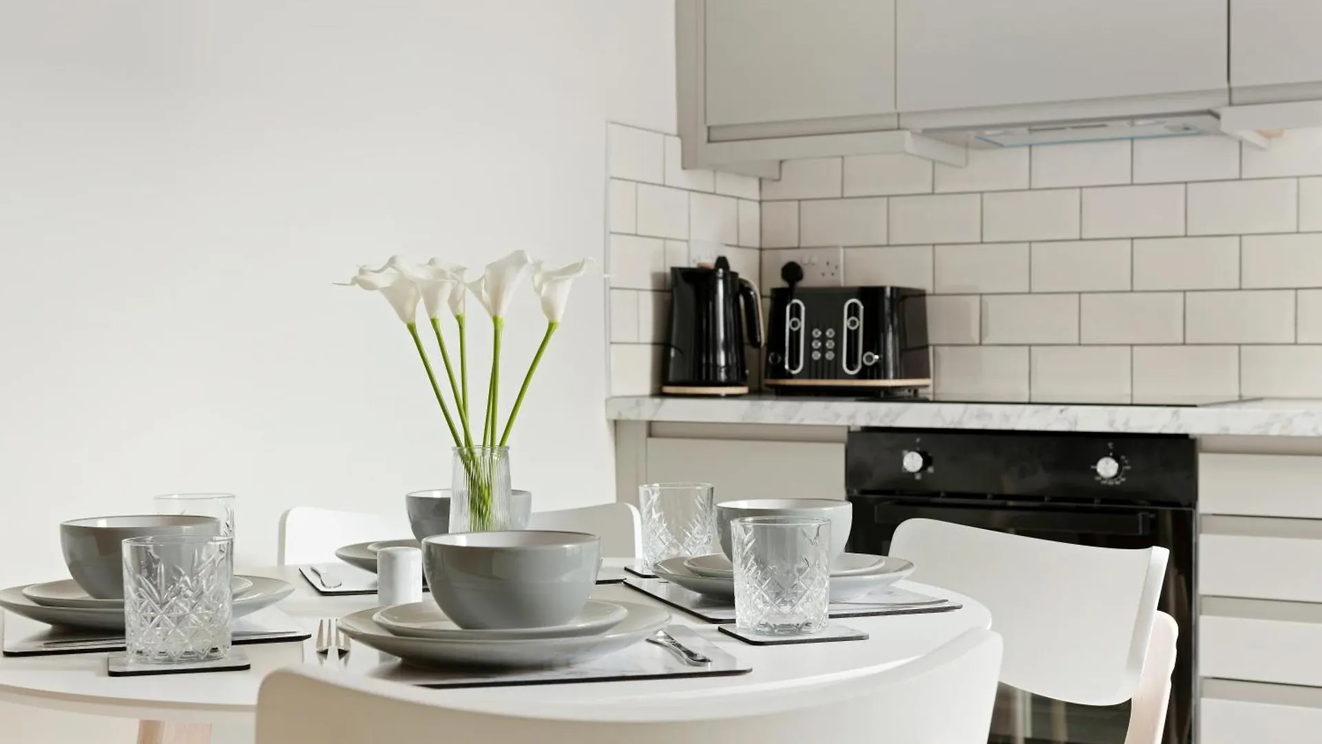 Holiday home Lovely 2 Bedroom House - Free Parking - Accommodation Near Qmc Hospital & University Of Nottingham - Suitable For Short Stays & Long Stays